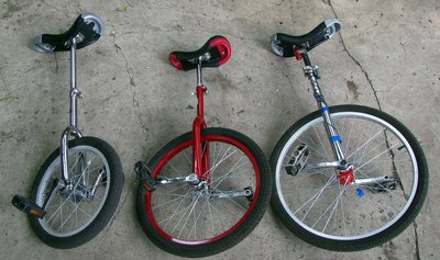 unicycles-3-800.jpg